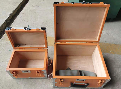 鄂托克前雷管箱